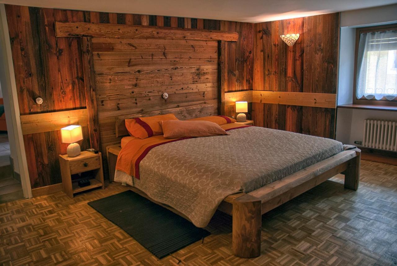 Profumo Di Legno Lägenhet Aosta Exteriör bild